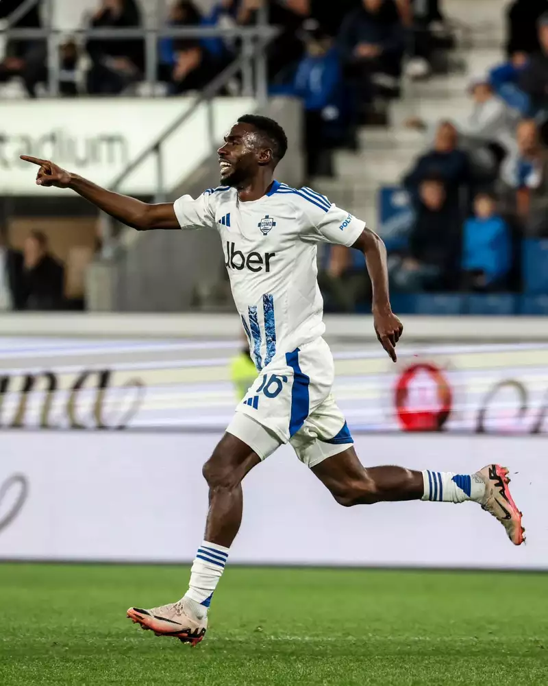 Hình ảnh cầu thủ Alieu Fadera 4