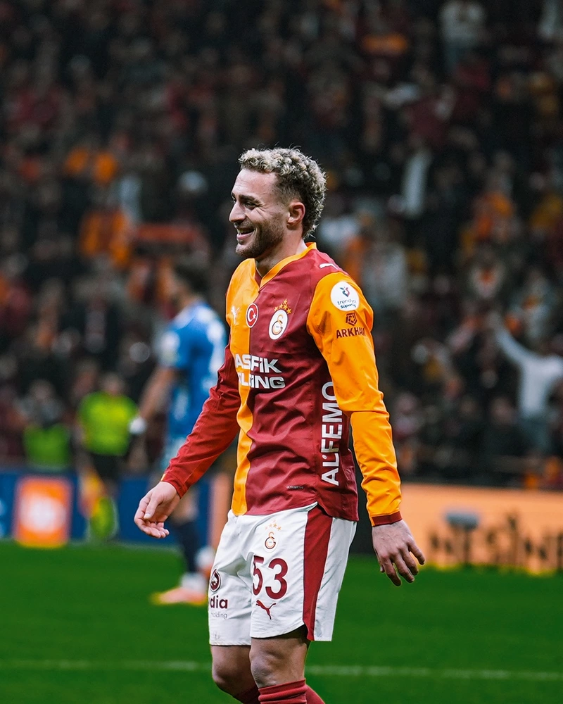 Hình ảnh cầu thủ Barış Alper Yılmaz 3