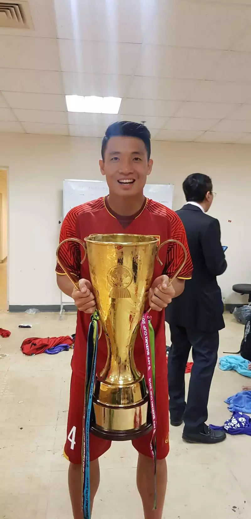 ảnh cầu thủ Bùi Tiến Dũng 2