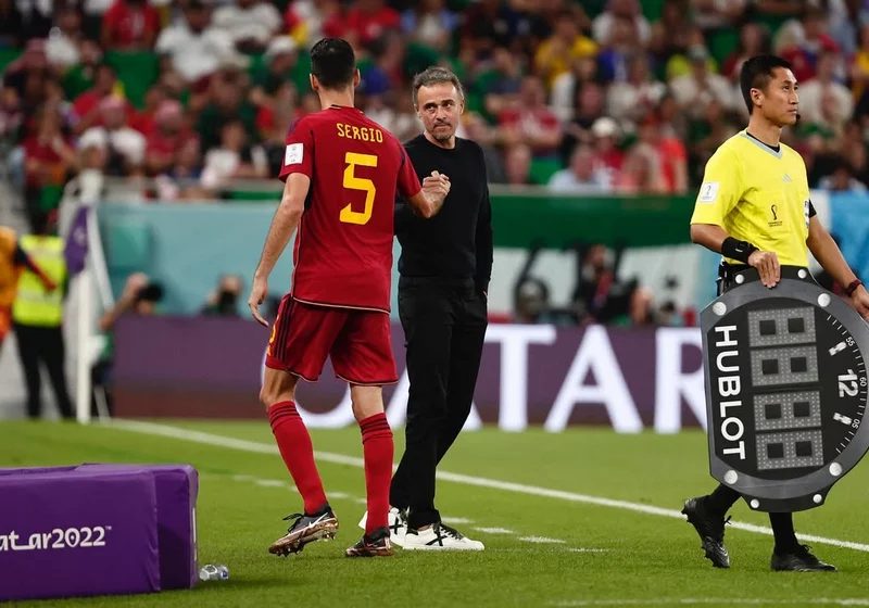 ảnh cầu thủ Sergio Busquest 3