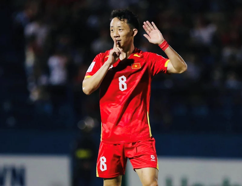 ảnh cầu thủ Châu Ngọc Quang 1