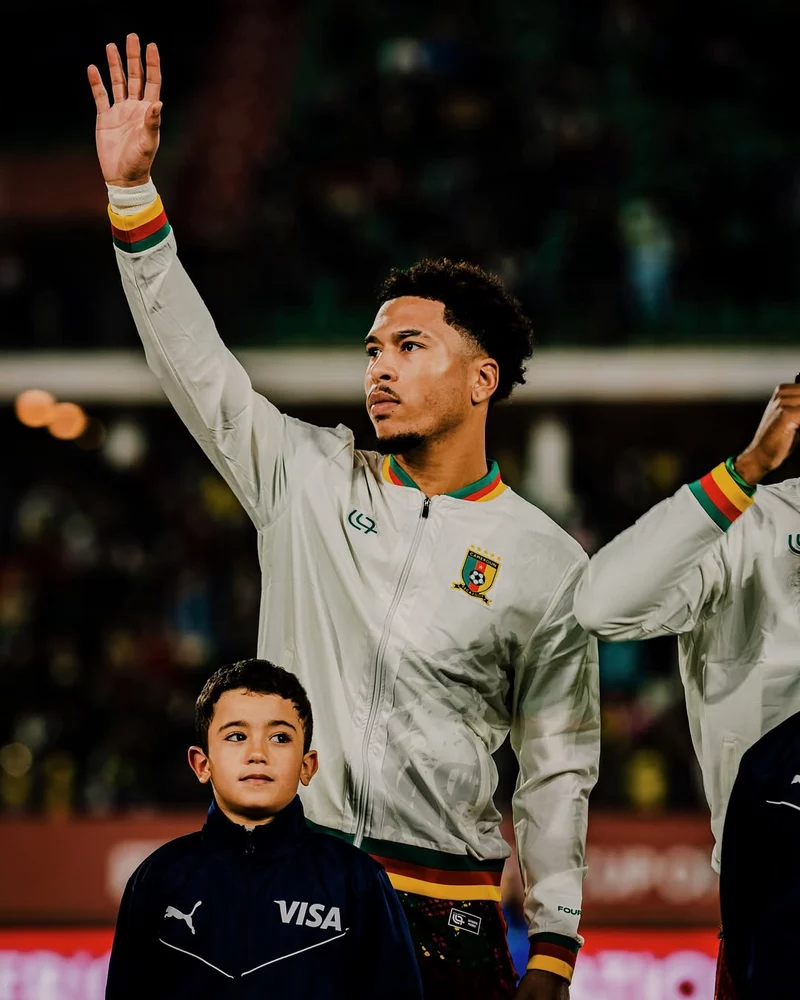 Hình ảnh cầu thủ Danny Namaso 1