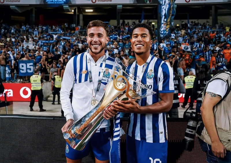 Hình ảnh cầu thủ Danny Namaso 2