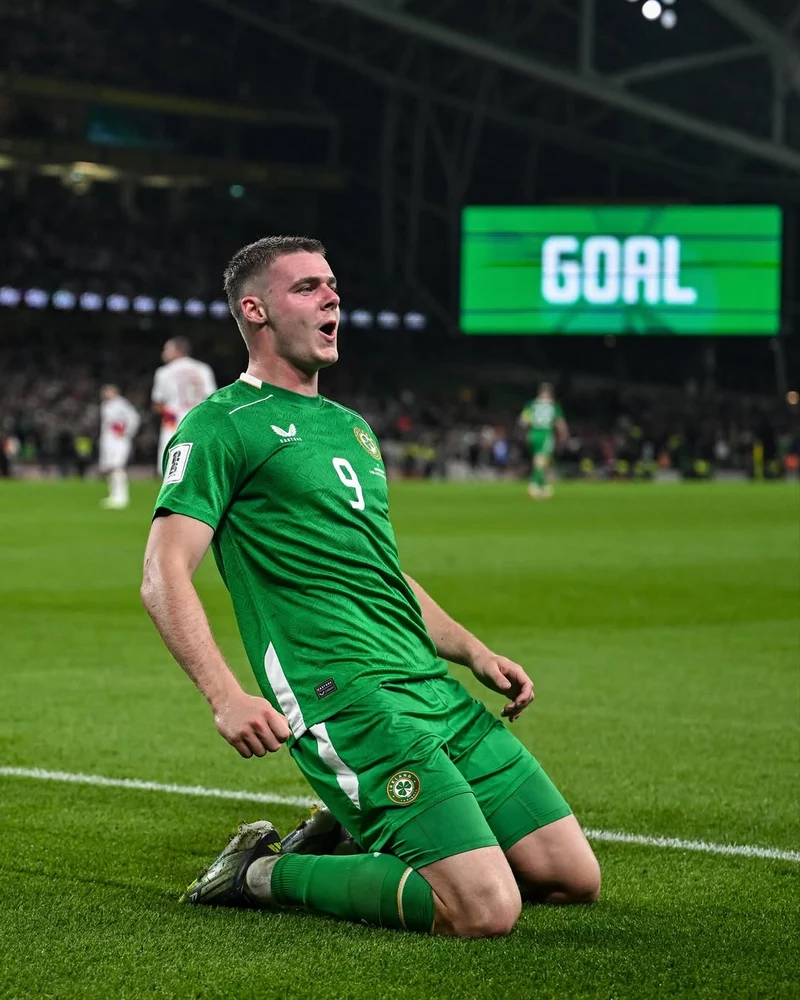 Hình ảnh cầu thủ Evan Ferguson 1