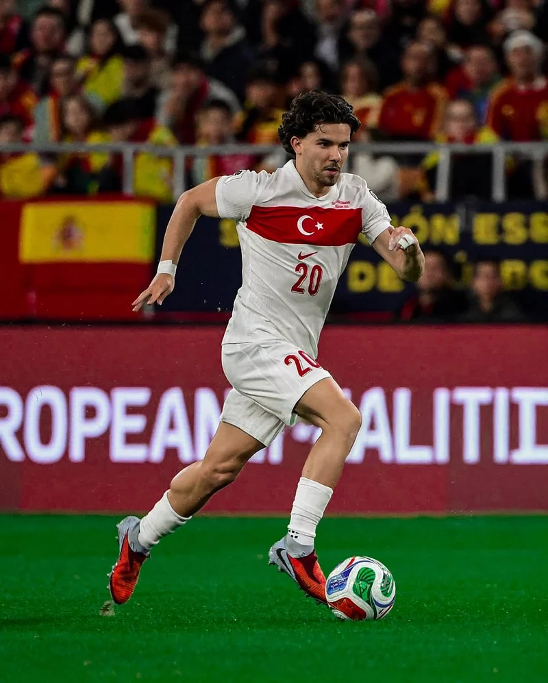 ảnh cầu thủ Ferdi Kadıoğlu 1