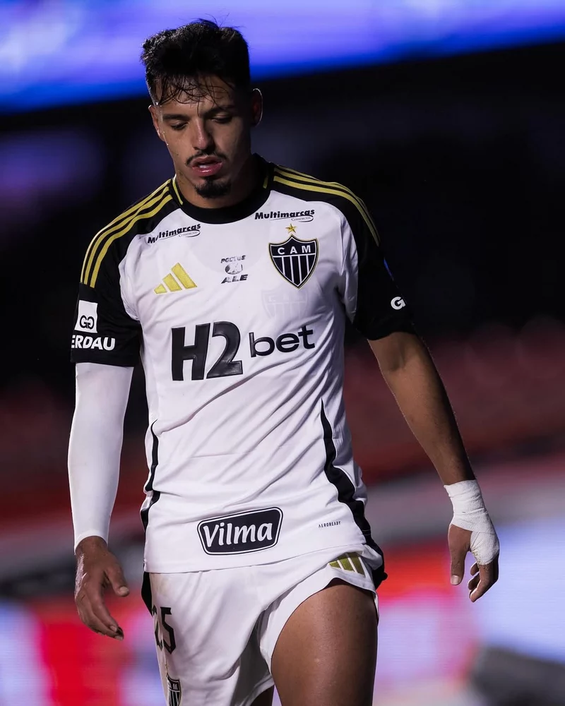 Hình ảnh cầu thủ Gabriel Menino 2