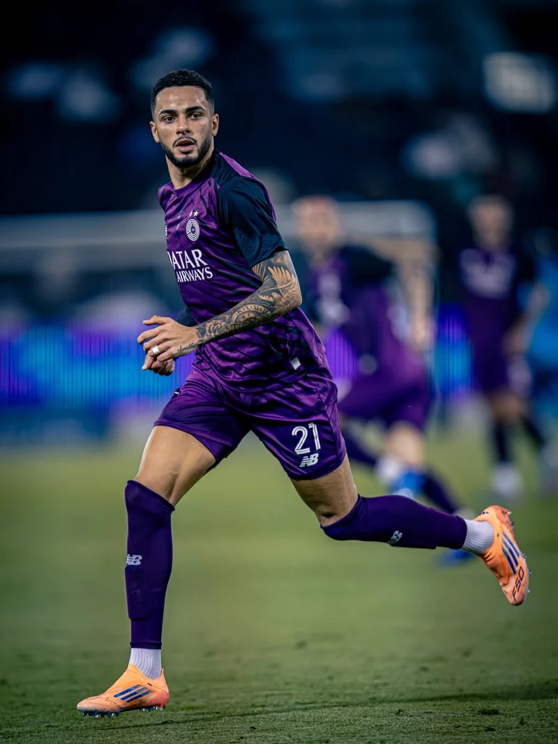 Hình ảnh cầu thủ Giovani 1