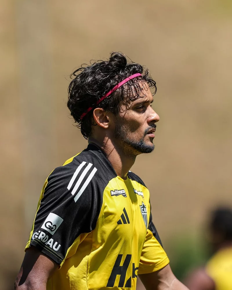 Hình ảnh cầu thủ Gustavo Scarpa 3