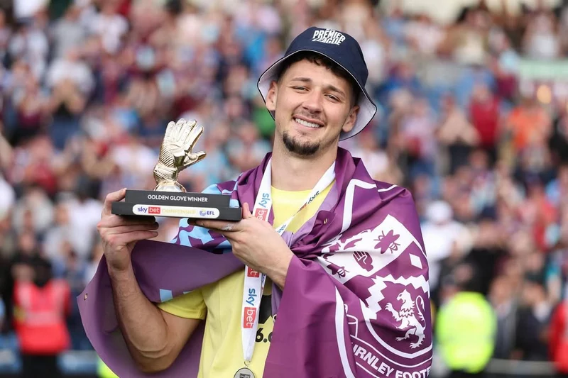 Hình ảnh cầu thủ James Trafford 3