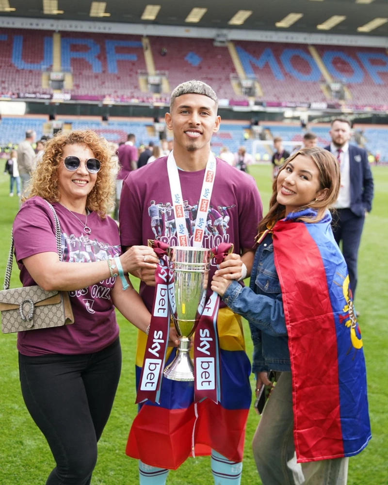 Hình ảnh cầu thủ Jeremy Sarmiento 3