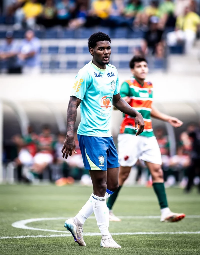 Hình ảnh cầu thủ Lucas Ferreira 3