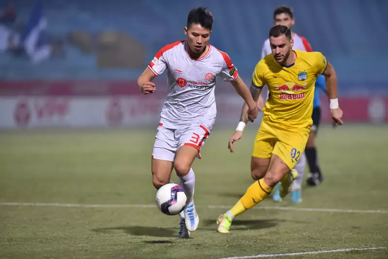 ảnh cầu thủ Nguyễn Thanh Bình 3