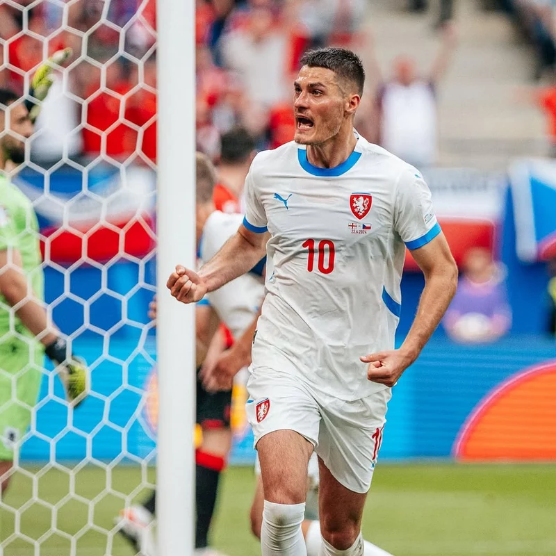 ảnh cầu thủ Patrik Schick 1