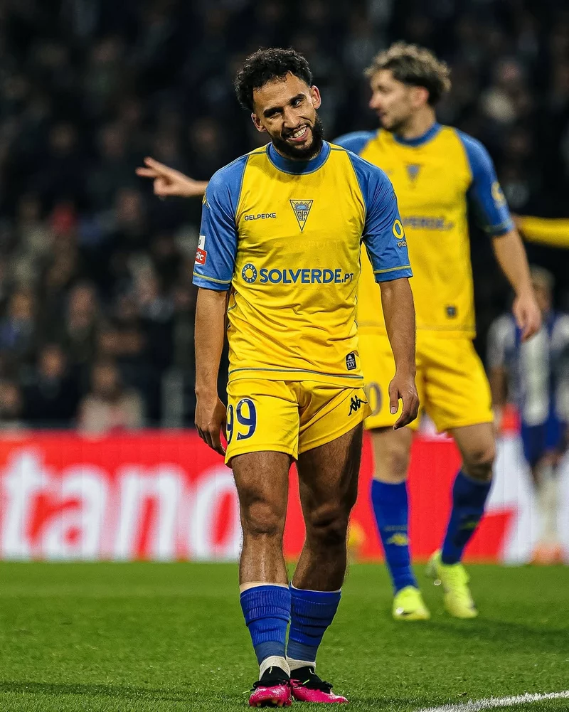 Hình ảnh cầu thủ Rafik Guitane 3