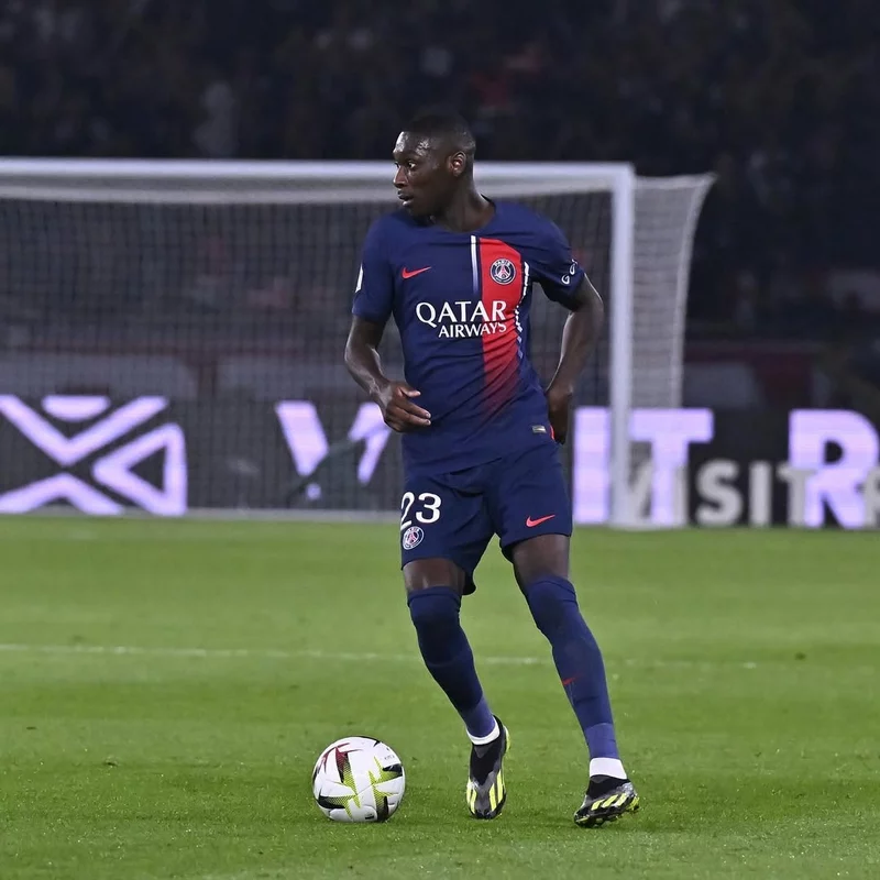 Hình ảnh cầu thủ Randal Kolo Muani 3