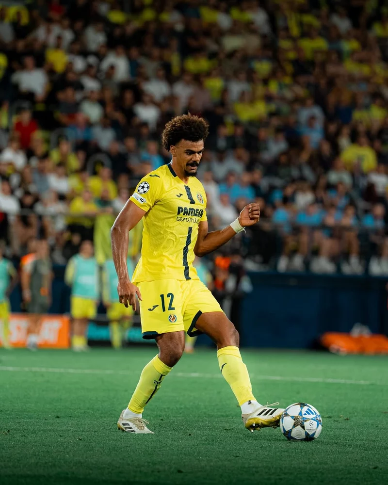 Hình ảnh cầu thủ Renato Veiga 3