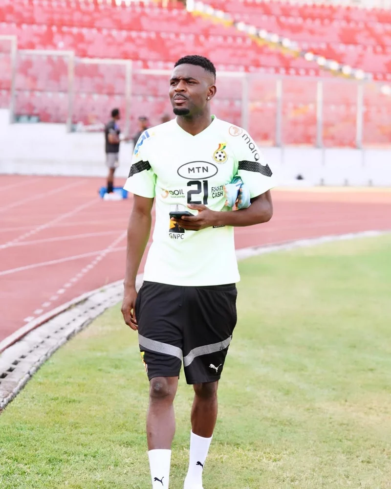 ảnh cầu thủ Salis Abdul Samed 1