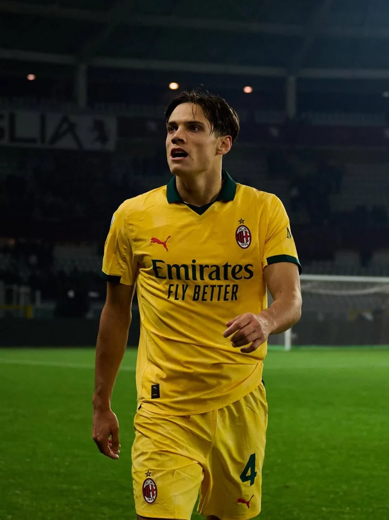 Hình ảnh cầu thủ Samuele Ricci 1