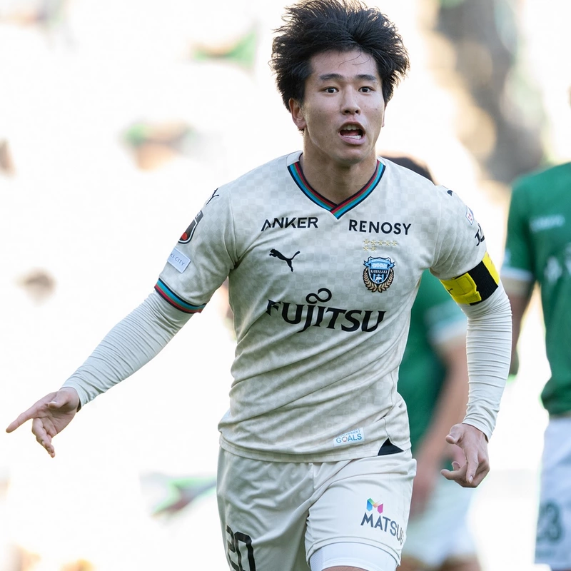 Hình ảnh cầu thủ Shin Yamada 1