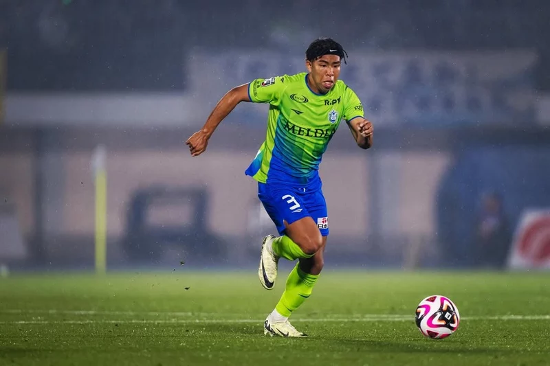 Hình ảnh cầu thủ Taiga Hata 4