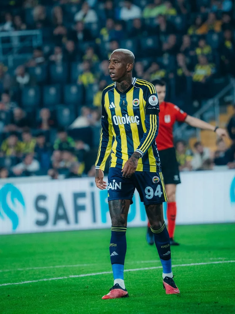 ảnh cầu thủ Talisca 1