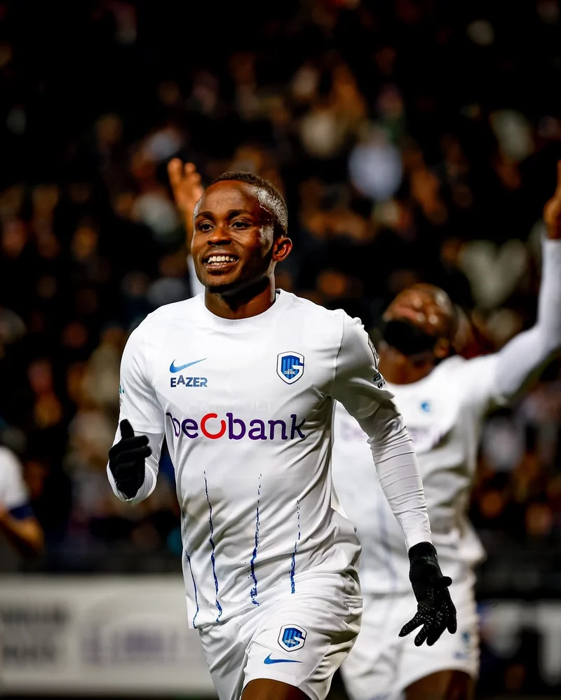 Hình ảnh cầu thủ Yira Sor 4