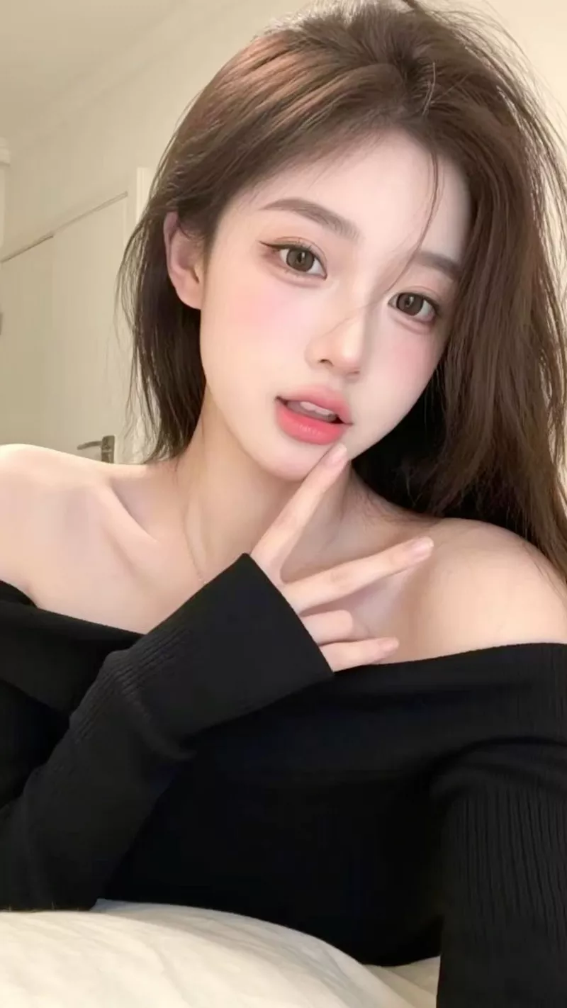 Ảnh gái xinh chụp ảnh phong cách tối giản