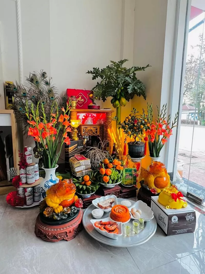 Bàn thờ ngày Tết với mâm ngũ quả đầy đủ ý nghĩa
