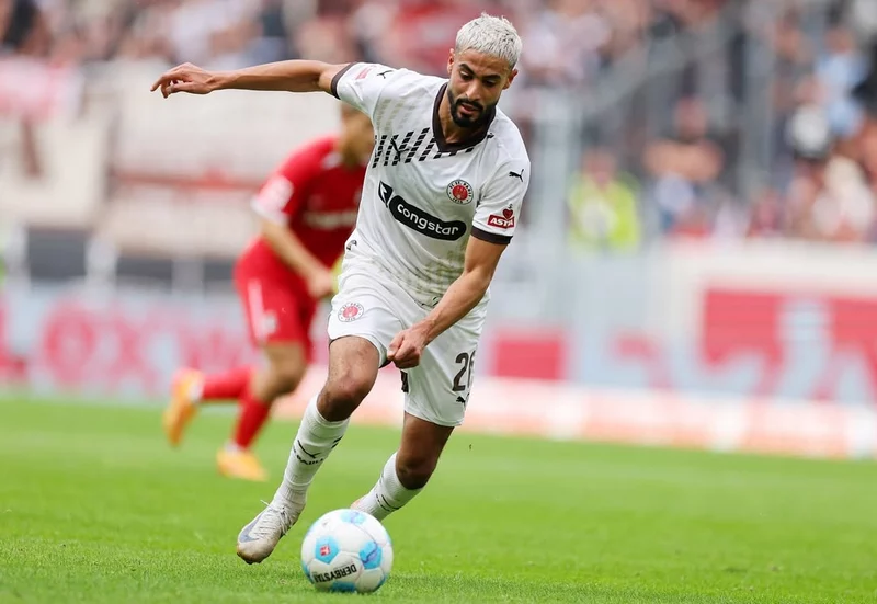 Hình ảnh cầu thủ Elias Saad 2