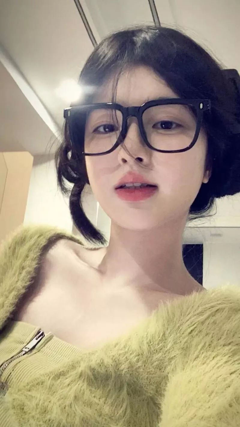 Gái xinh mang vẻ đẹp nữ tính nhẹ nhàng