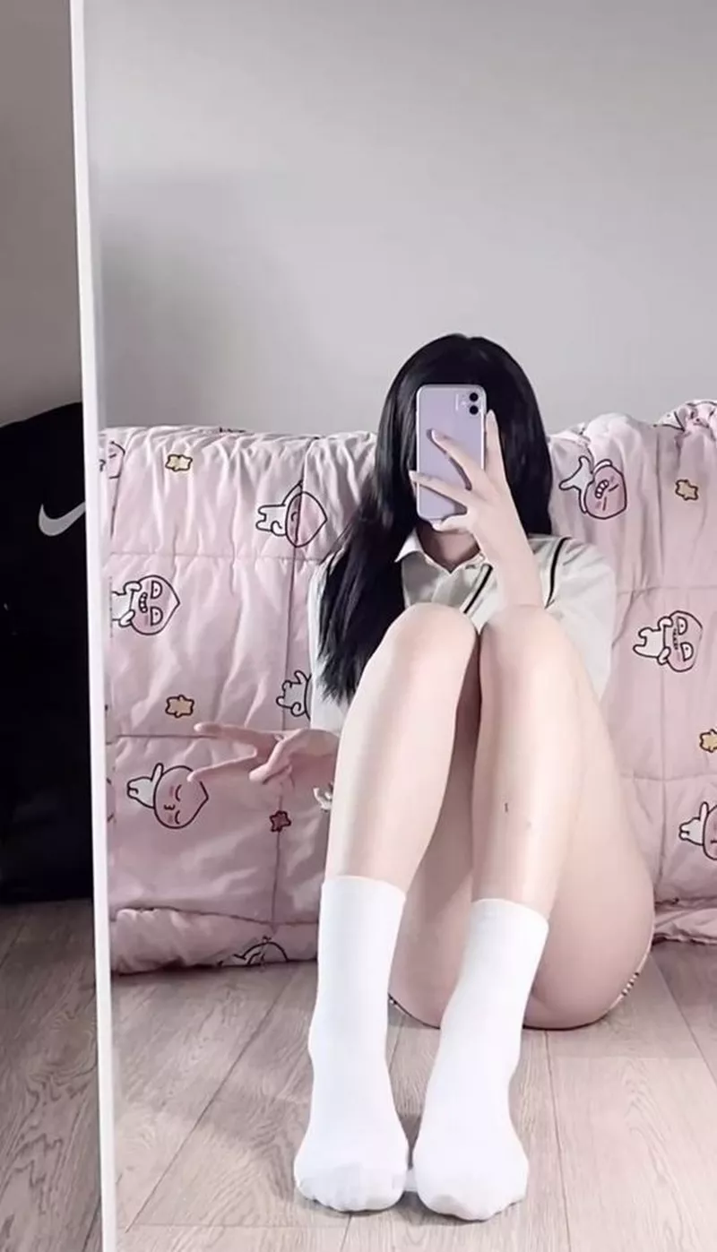 Gái xinh sexy tạo dáng khoe body gợi cảm