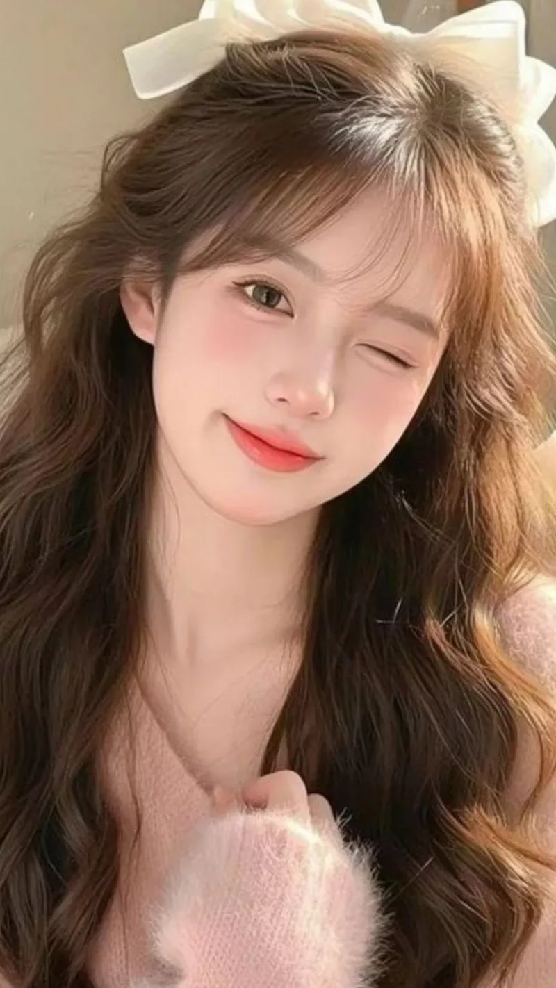 Gái xinh với phong cách đơn giản tinh tế