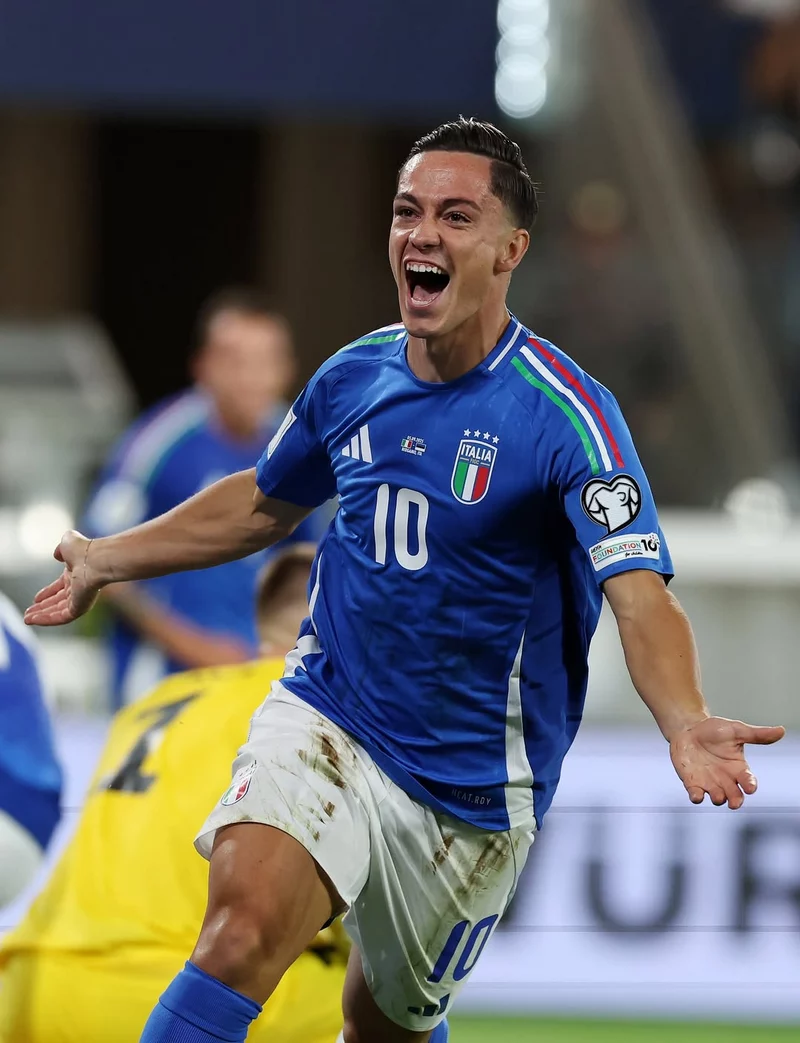 Hình ảnh cầu thủ Giacomo Raspadori 2