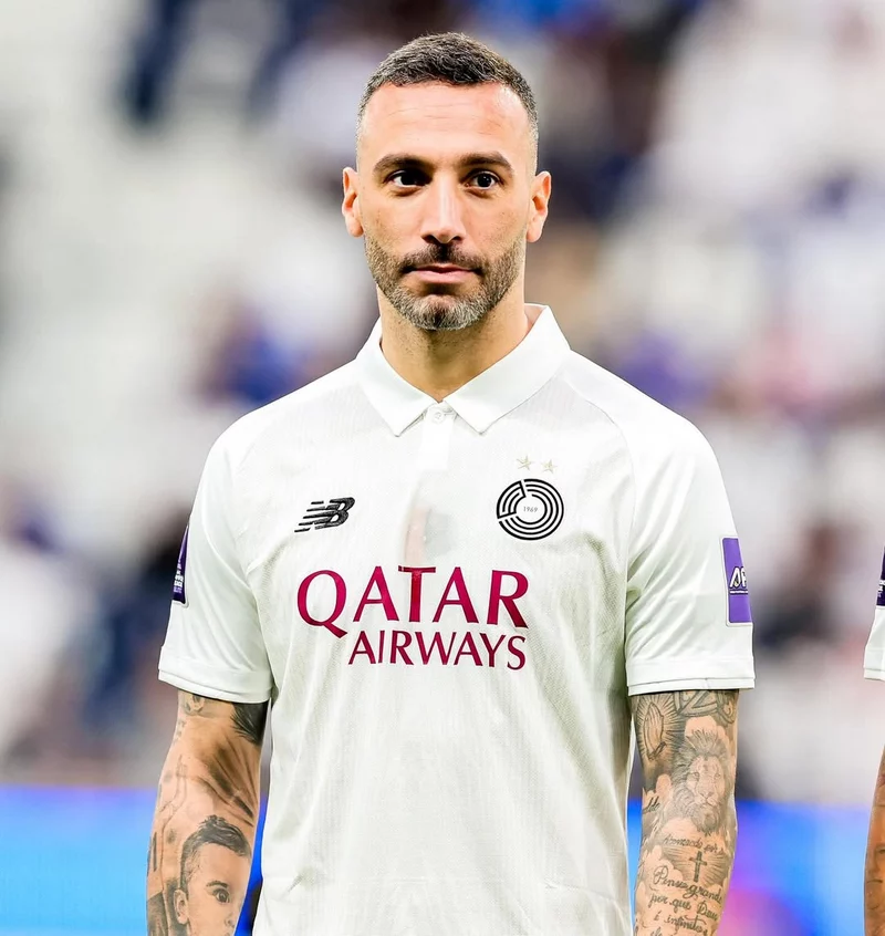 Hình ảnh cầu thủ Guilherme Torres 4