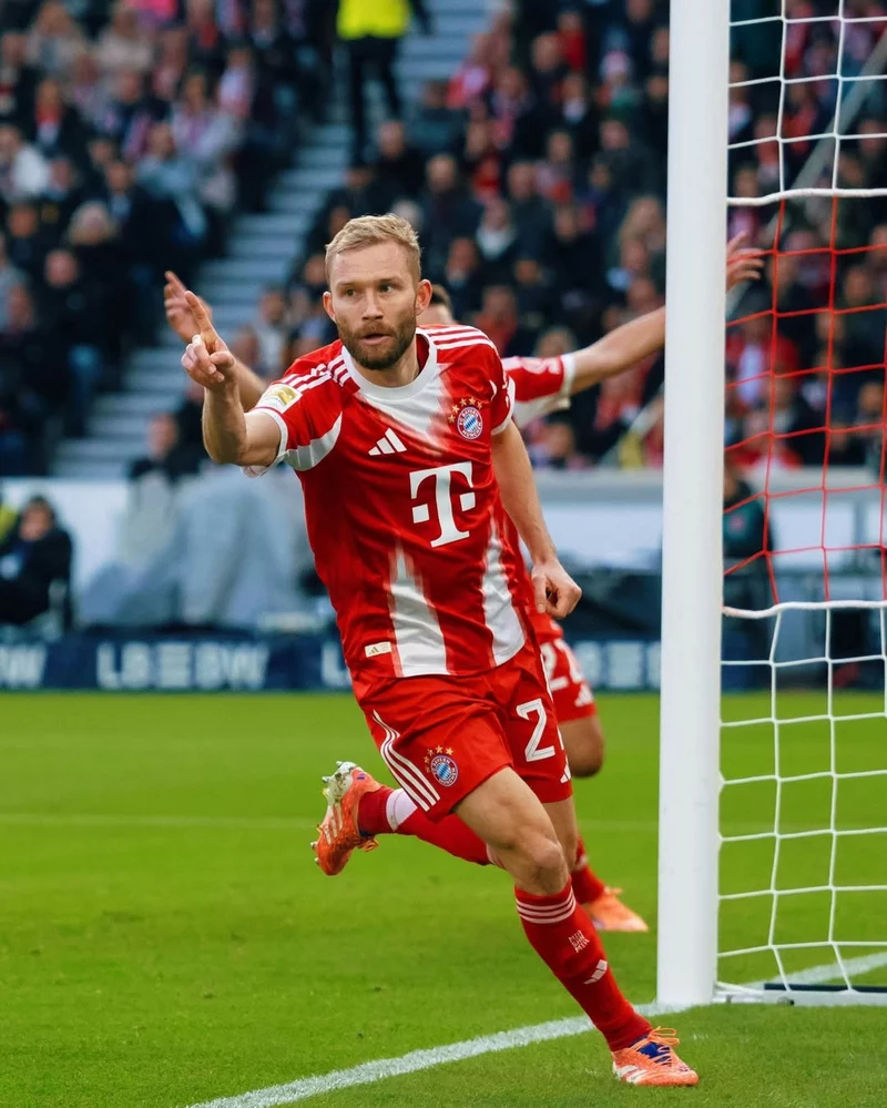 Hình ảnh cầu thủ Konrad Laimer 4