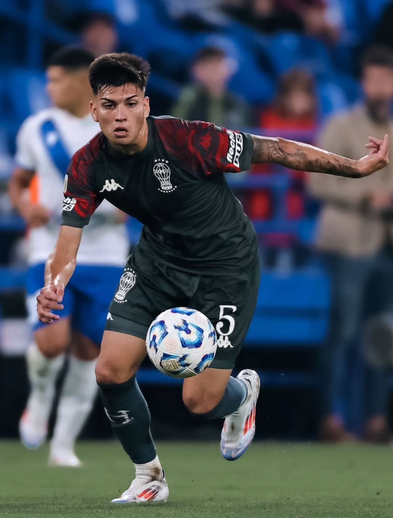 Leonel Pérez – Tiền vệ phòng ngự hay nhất Argentina thế hệ mới?