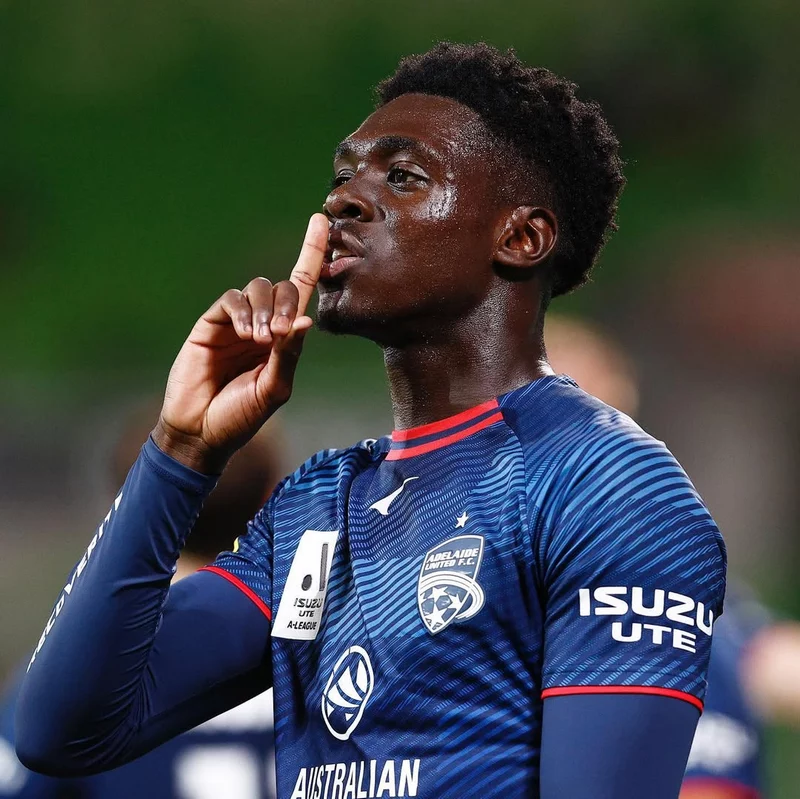 Hình ảnh cầu thủ Mohamed Touré 1