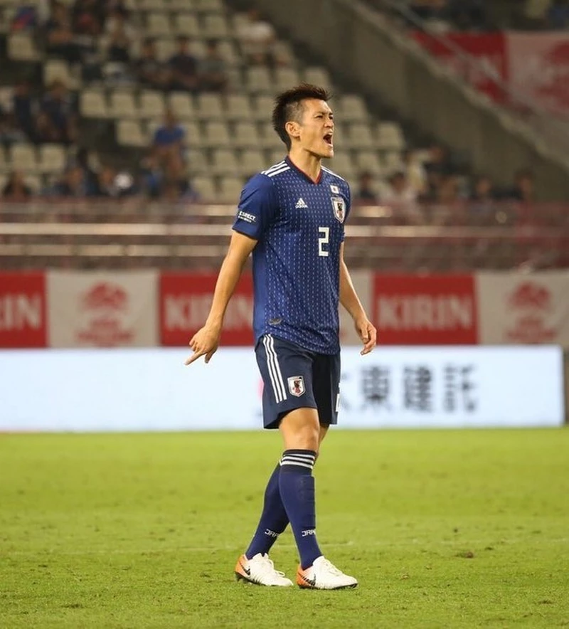 Hình ảnh cầu thủ Naomichi Ueda 2