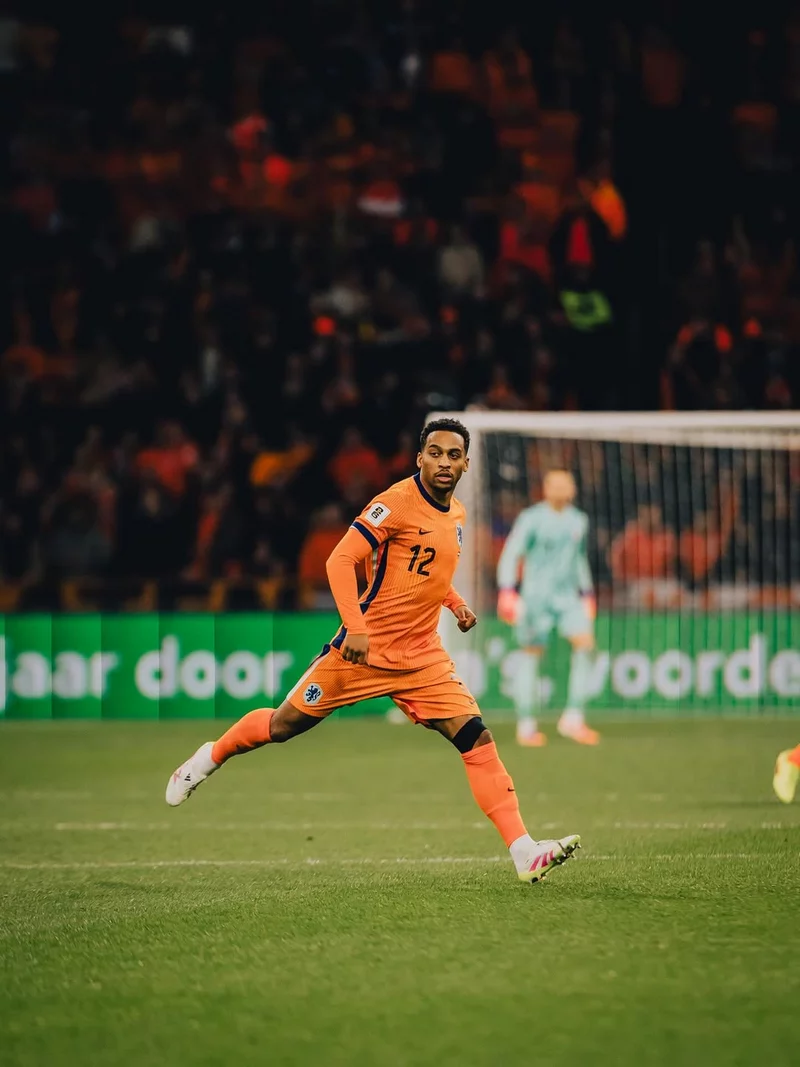 Hình ảnh cầu thủ Quinten Timber 4