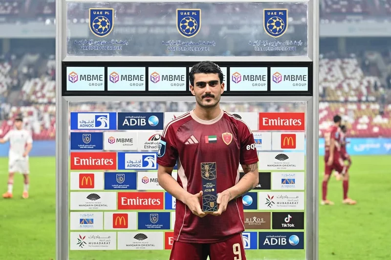 Reza Ghandipour: Nghệ Sĩ Sân Cỏ Iran Tầm Cỡ Châu Á