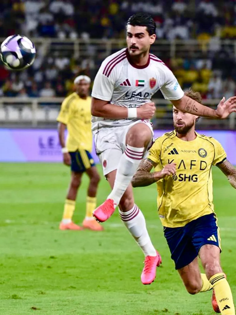 Hình ảnh cầu thủ Reza Ghandipour 2