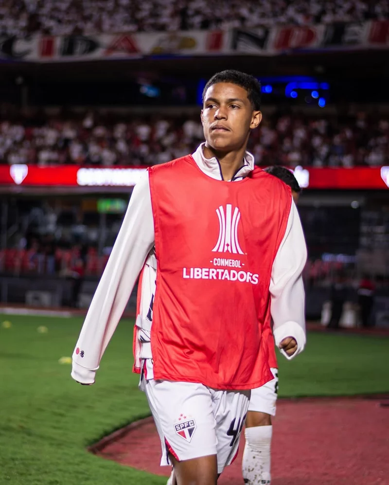 Ryan Francisco – Cầu Thủ Trẻ Tiềm Năng Của Sao Paulo