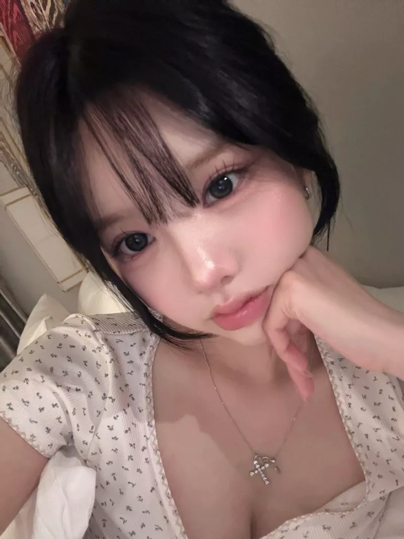 Gái Nhật xinh phong cách đáng yêu dễ mến